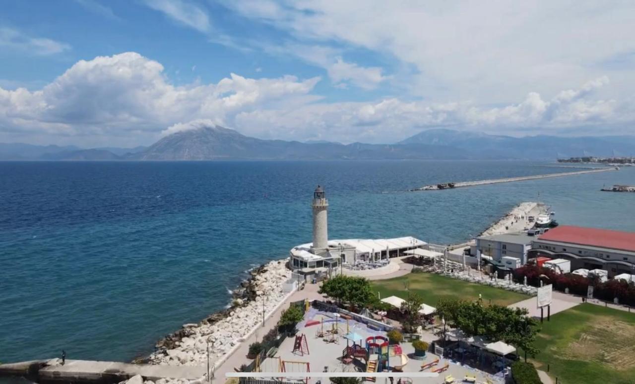 Oikiastudios2 Patras Exterior foto